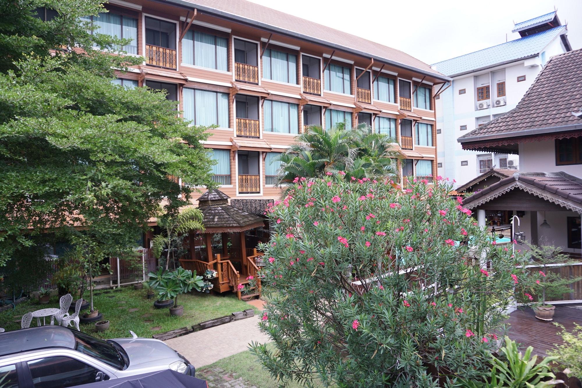 Md Boutique Hotel Чиангмай Екстериор снимка
