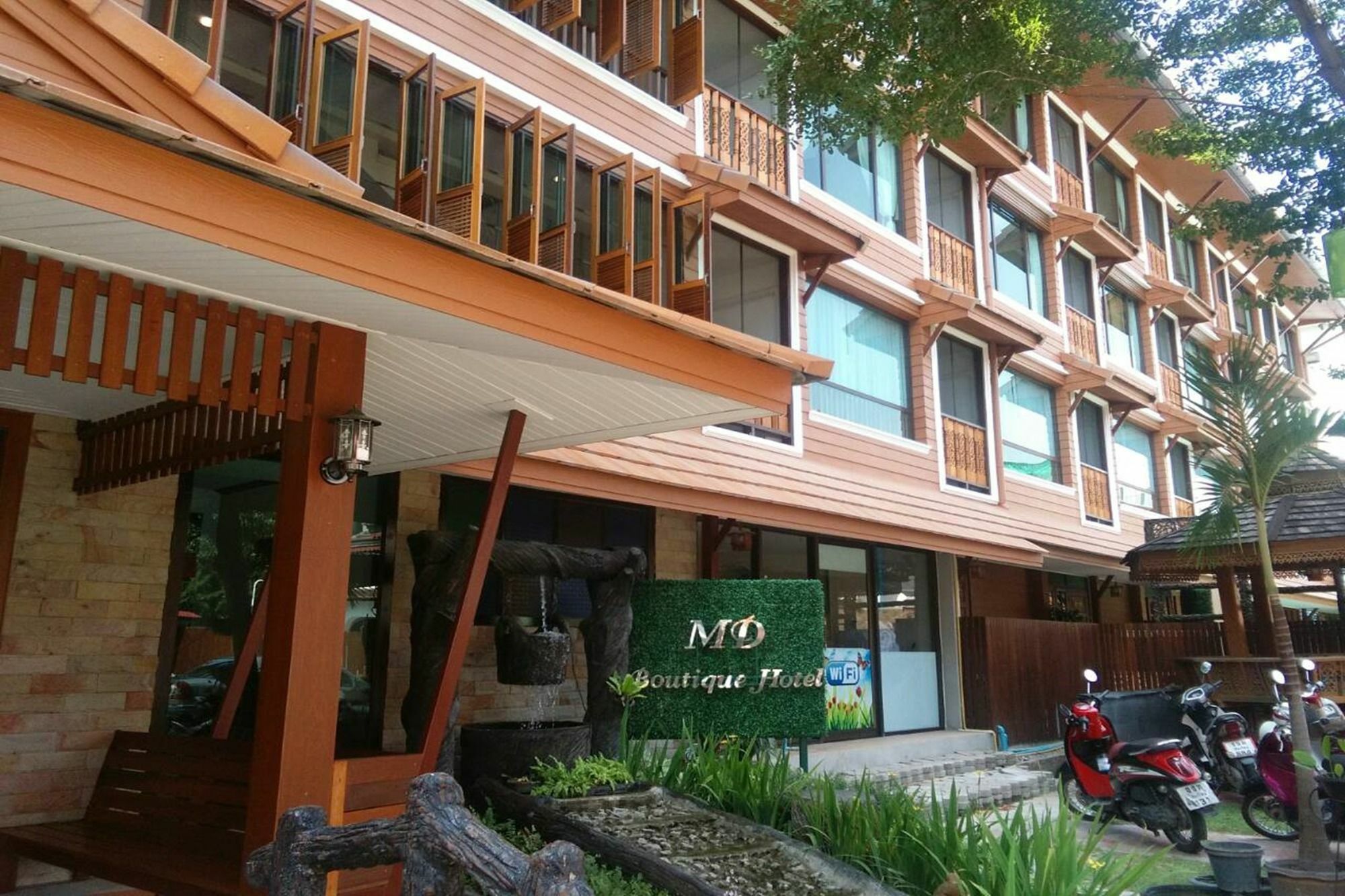 Md Boutique Hotel Чиангмай Екстериор снимка